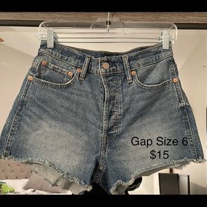 NWOT Gap Denim Shorts